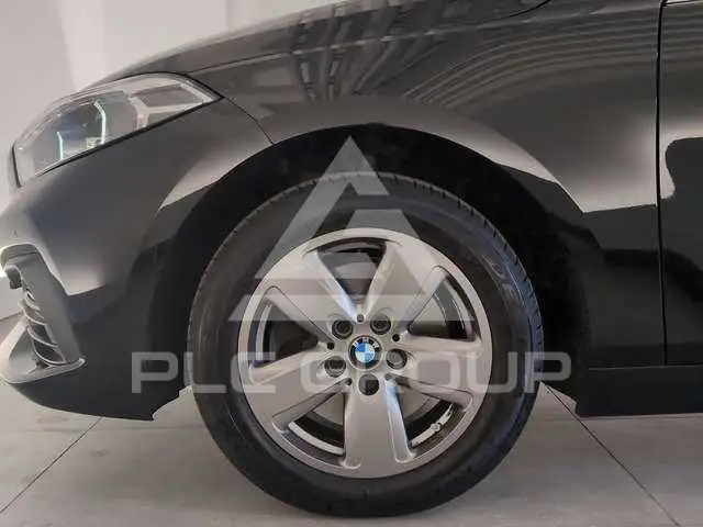2022 BMW 120