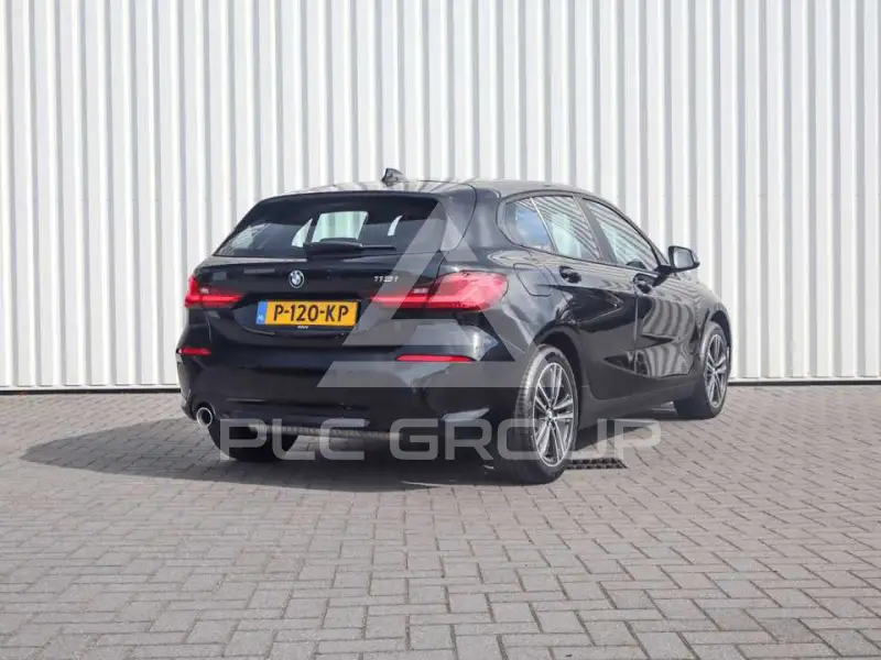 2022 BMW 120