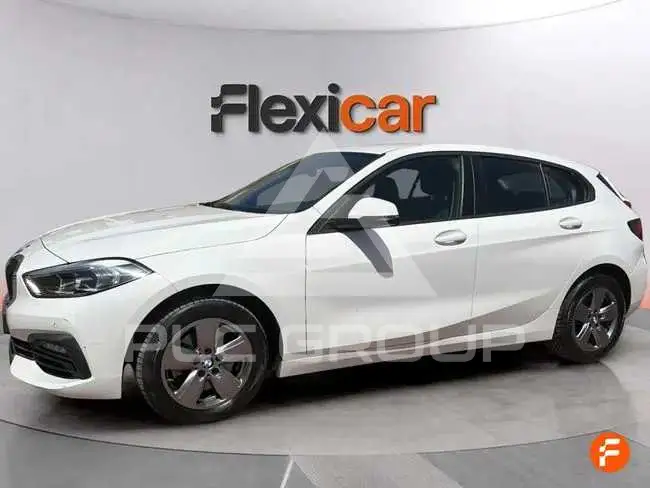 2022 BMW 120