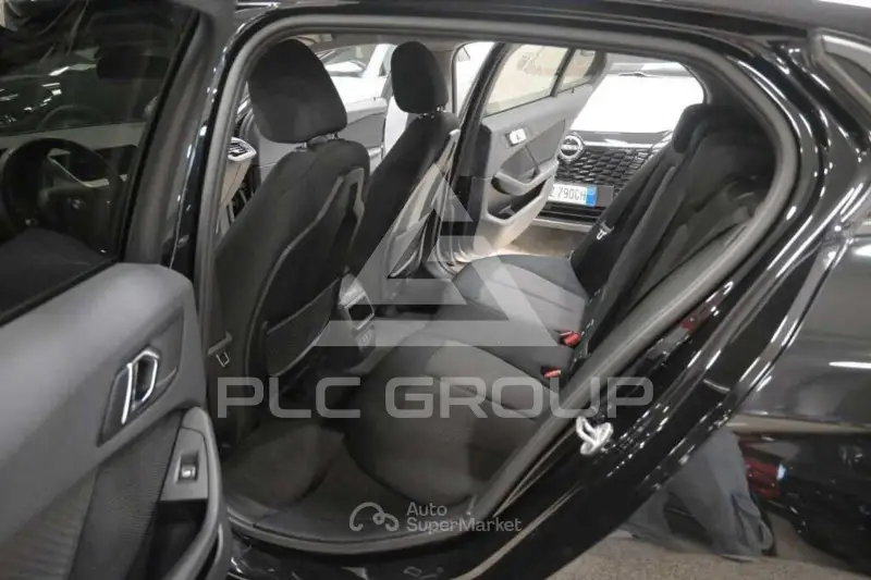 2022 BMW 120