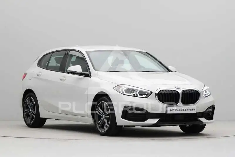 2022 BMW 120