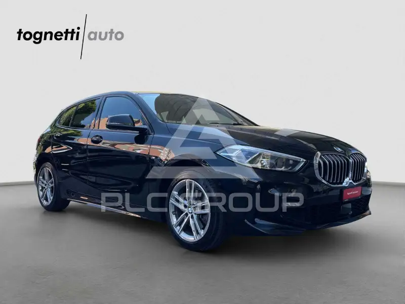 2022 BMW 120