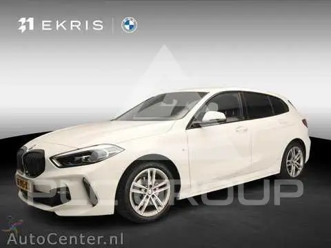 2022 BMW 120