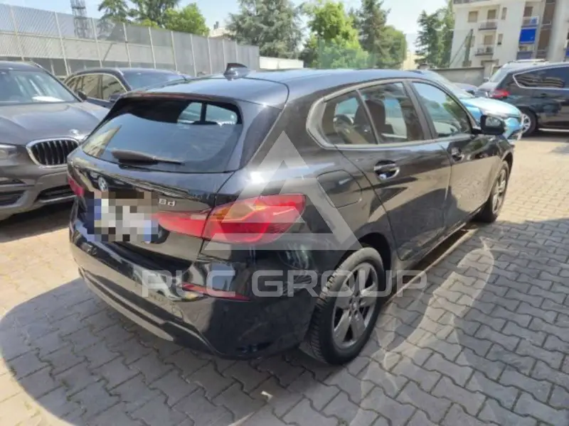 2022 BMW 120