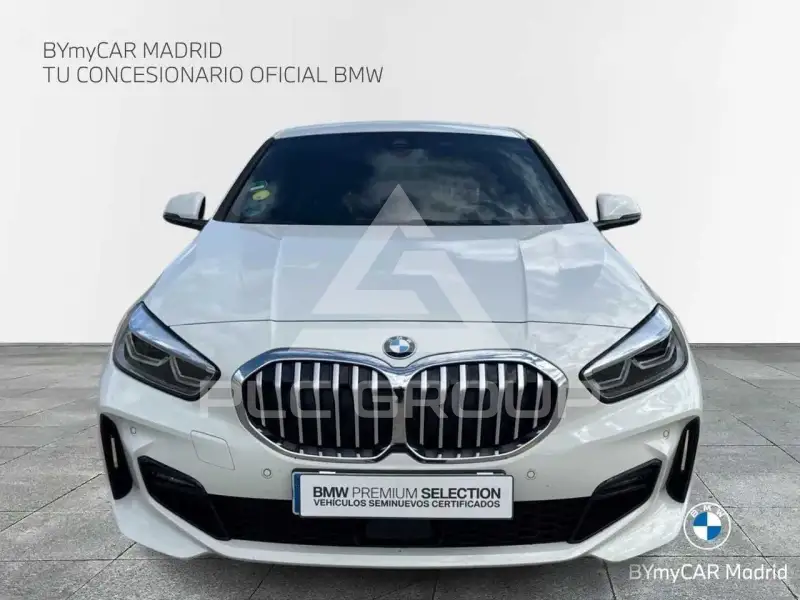 2022 BMW 120