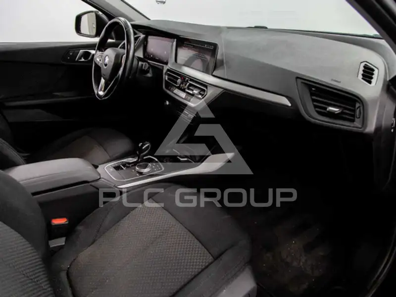 2022 BMW 120
