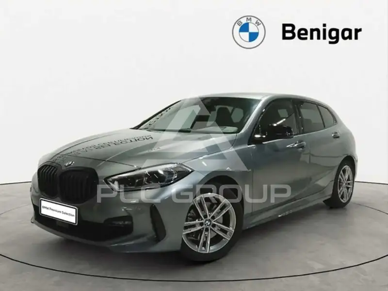 2022 BMW 120