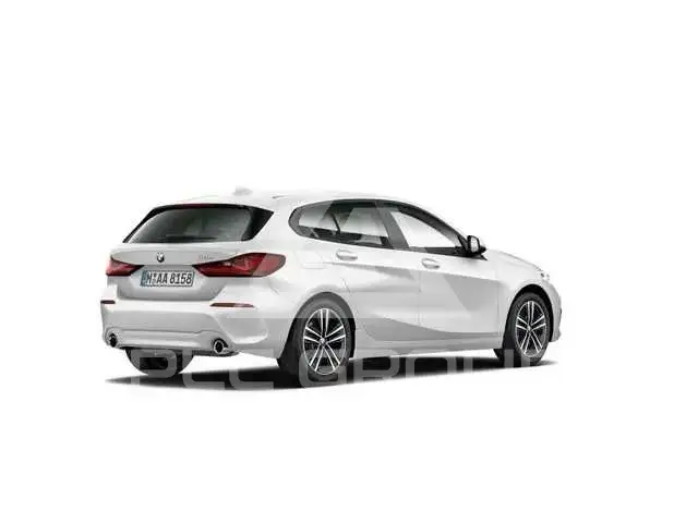 2022 BMW 120
