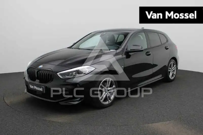 2022 BMW 120