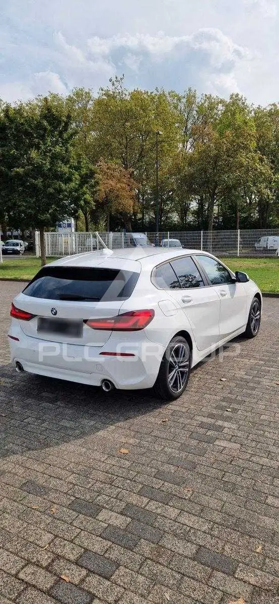 2022 BMW 120