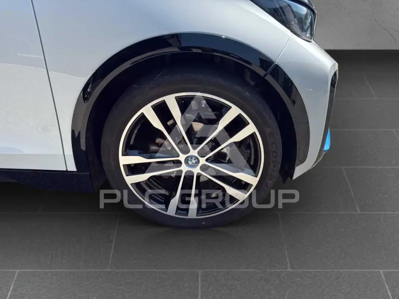 2022 BMW 120
