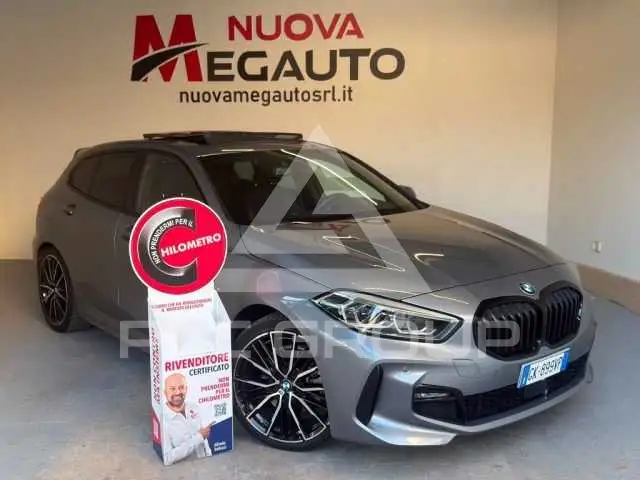 2022 BMW 120