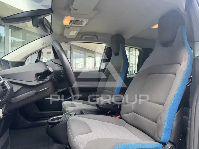 2022 BMW 120