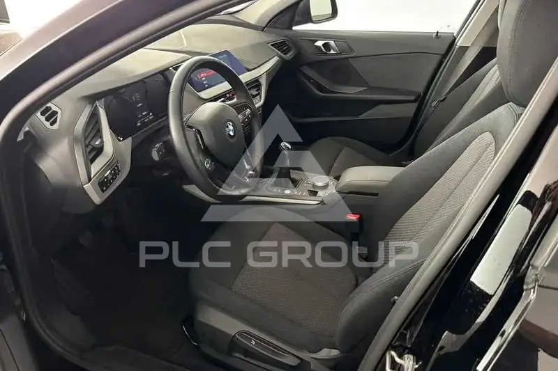 2022 BMW 120