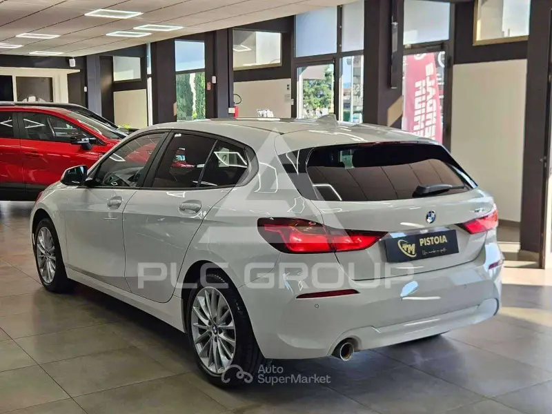 2022 BMW 120