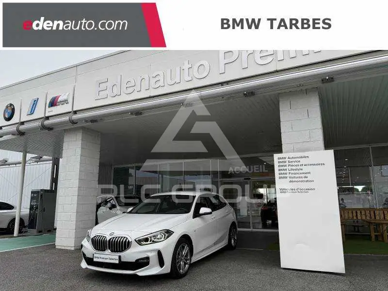 2022 BMW 120
