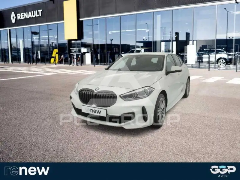 2022 BMW 120