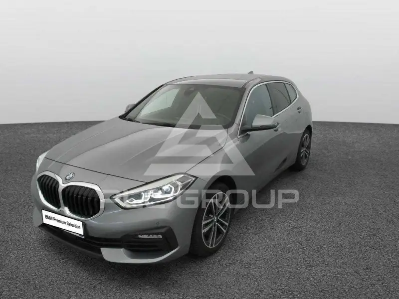 2022 BMW 120