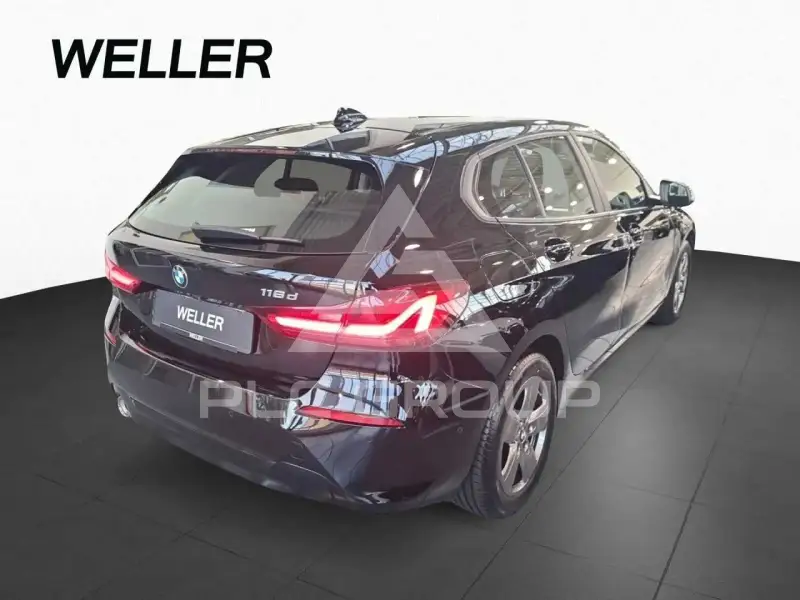 2022 BMW 120