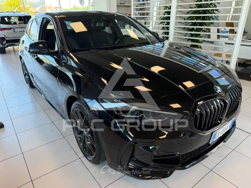 2022 BMW 120