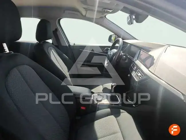 2022 BMW 120