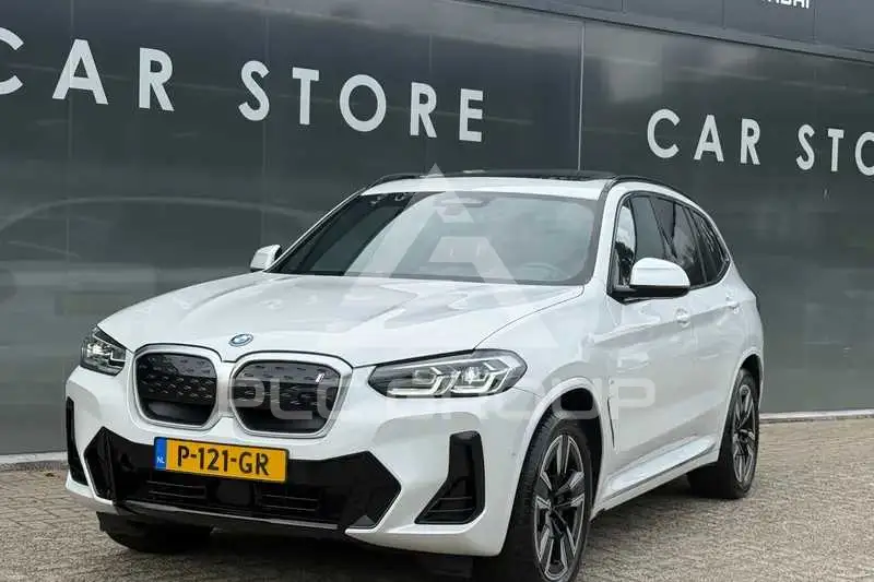 2022 BMW iX