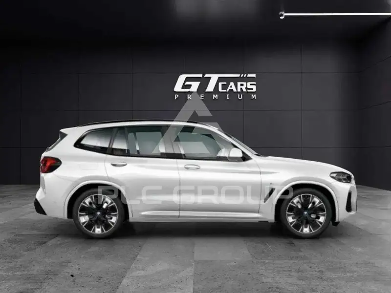 2022 BMW iX