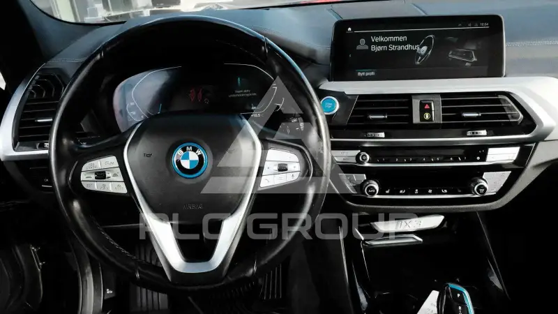 2022 BMW iX