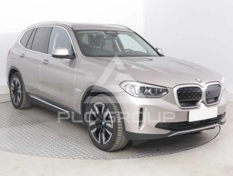 2022 BMW iX