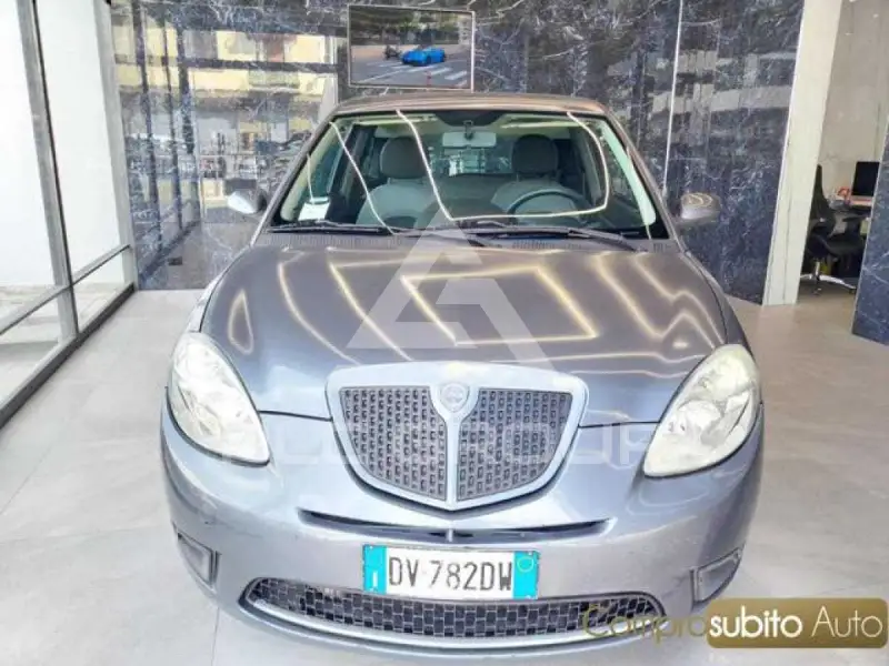 2022 Lancia YPSILON
