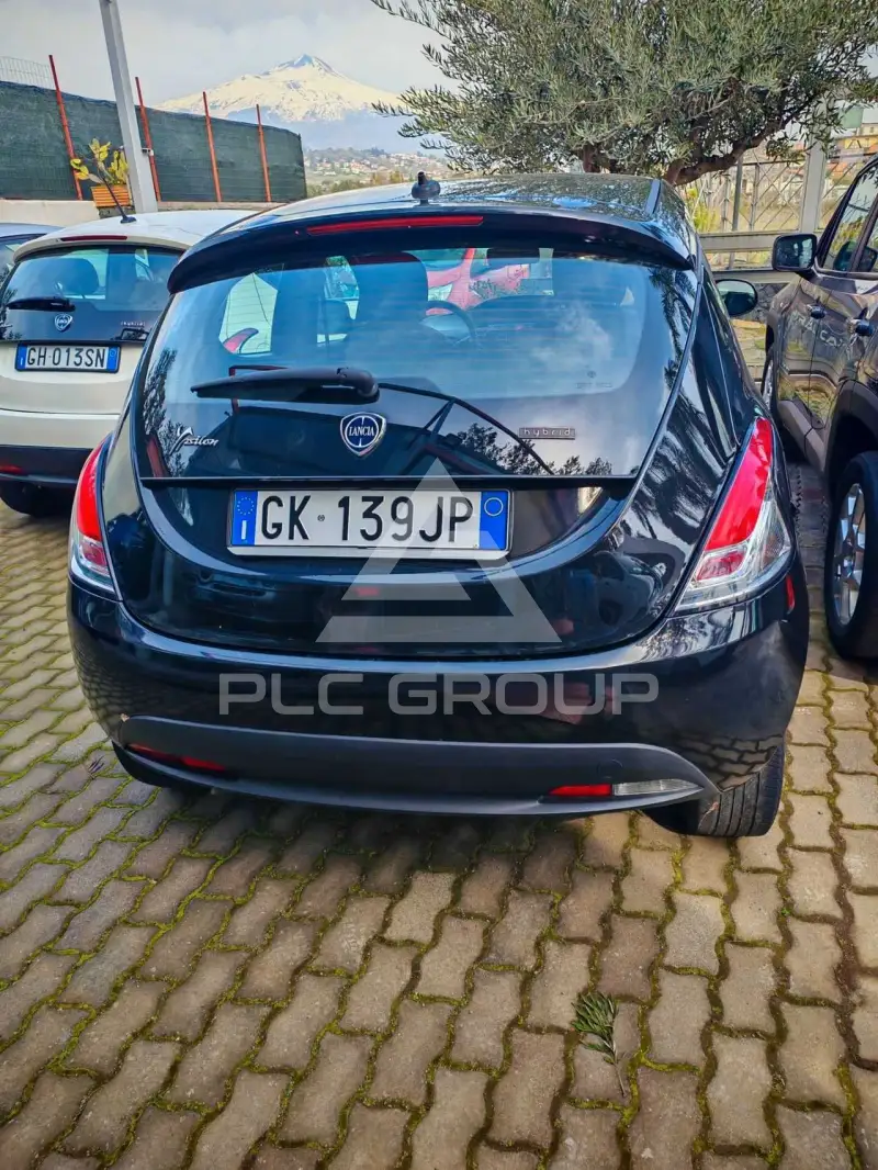 2022 Lancia YPSILON