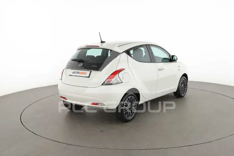 2022 Lancia YPSILON