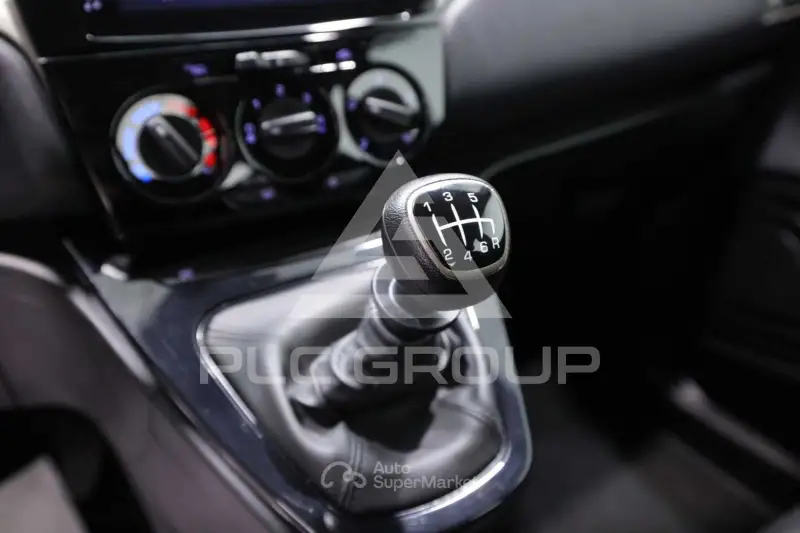 2022 Lancia YPSILON