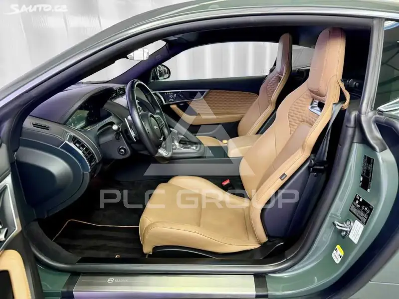 2022 Jaguar F-TYPE