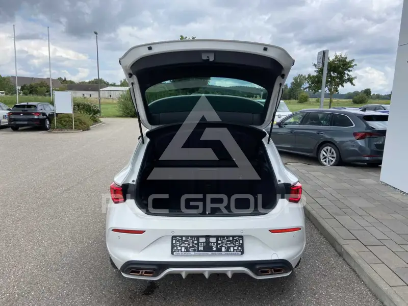 2022 Cupra Leon