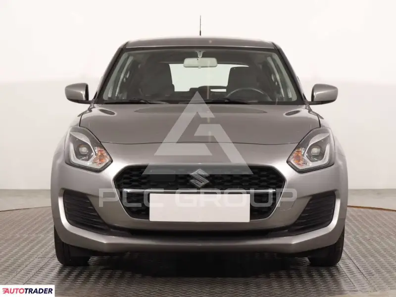 2022 Suzuki SWIFT