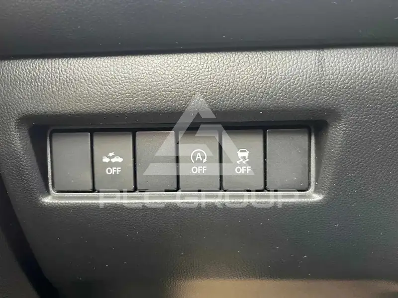2022 Suzuki SWIFT
