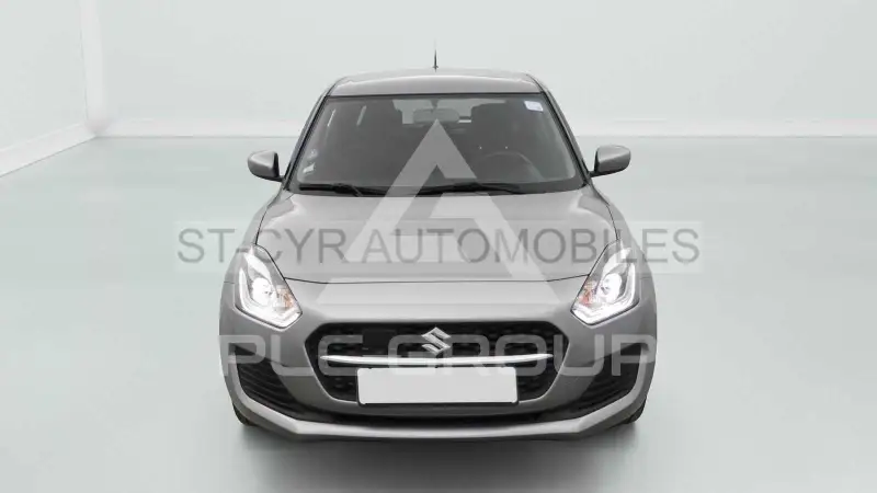 2022 Suzuki SWIFT