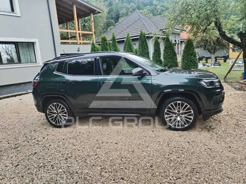 2022 Jeep COMPASS