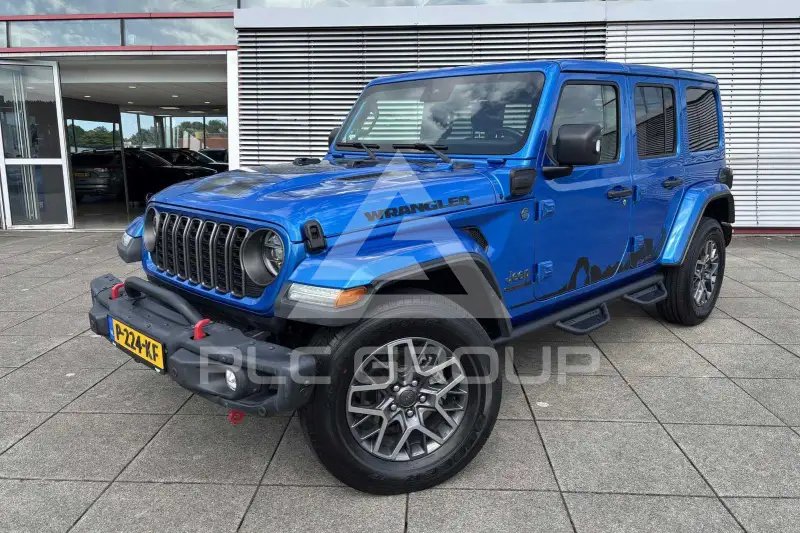 2022 Jeep WRANGLER