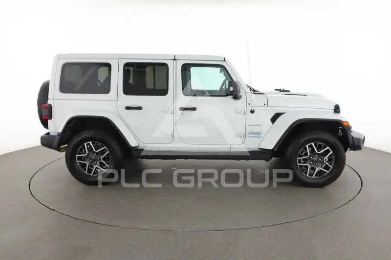 2022 Jeep WRANGLER