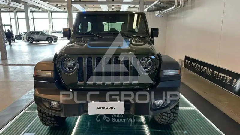 2022 Jeep WRANGLER