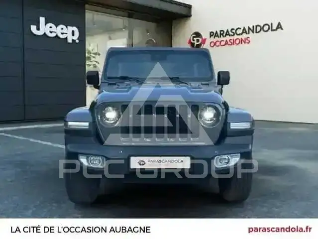 2022 Jeep WRANGLER