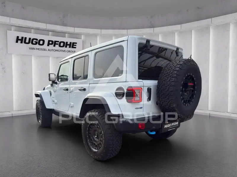 2022 Jeep WRANGLER