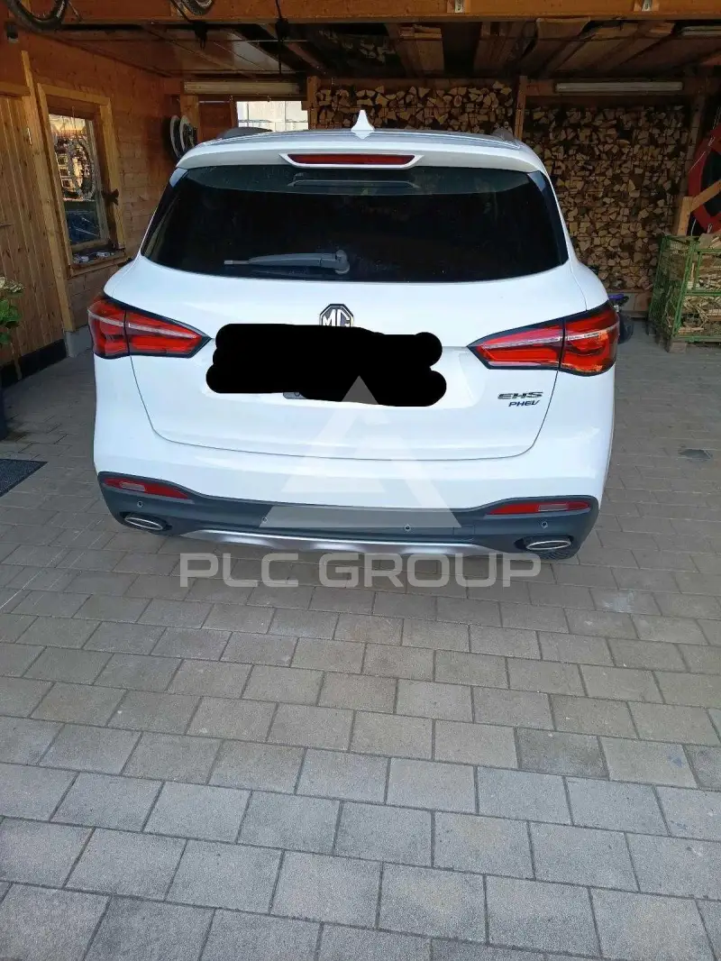 2022 MG HS