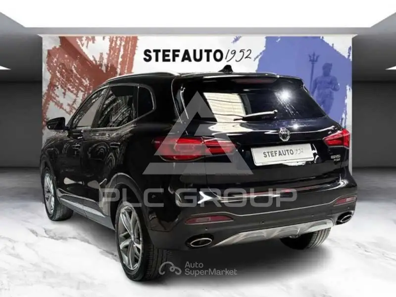 2022 MG 