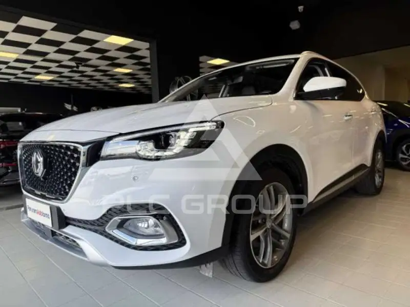 2022 MG 