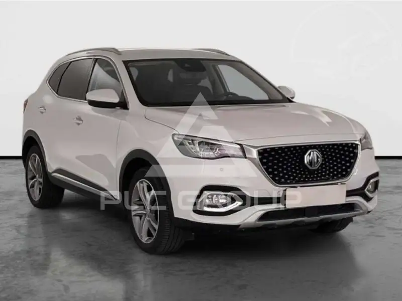 2022 MG Hs