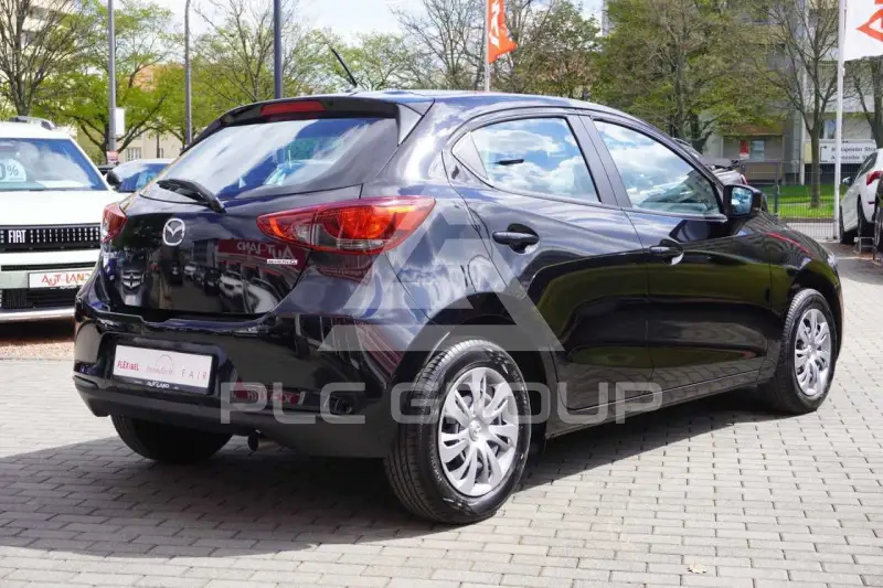 2022 Mazda 2