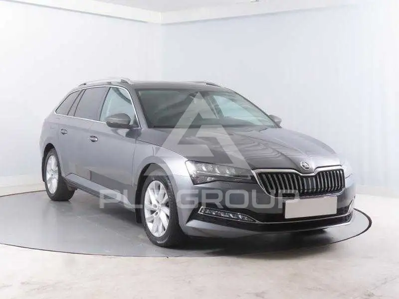 2022 Skoda Superb